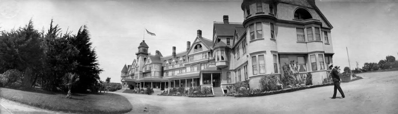 RedondoHotel.jpg